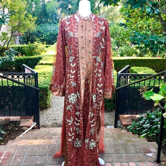 ❤️ Vtg Embroidered Women’s Caftan Kaftan Plus 1X - Picture 2 of 11